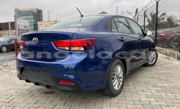 Acheter Occasion Voiture Kia rio Bleu à Luanda, Province de Luanda Acheter Occasion Voiture Kia rio Bleu à Luanda, Province de Luanda