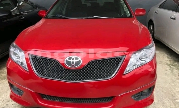 Comprar Usado Toyota Camry Vermelho Carro em Luena em Moxico