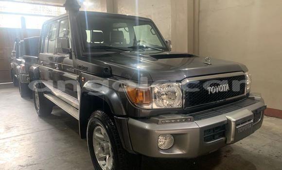 Acheter Occasion Voiture Toyota Land Cruiser Noir à Luena, Moxico Acheter Occasion Voiture Toyota Land Cruiser Noir à Luena, Moxico