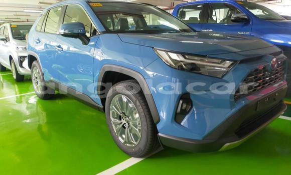 Acheter Occasion Voiture Toyota RAV4 Bleu à Luena, Moxico Acheter Occasion Voiture Toyota RAV4 Bleu à Luena, Moxico