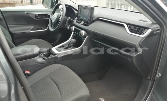 Acheter Occasion Voiture Toyota RAV4 Noir à Luanda, Province de Luanda Acheter Occasion Voiture Toyota RAV4 Noir à Luanda, Province de Luanda