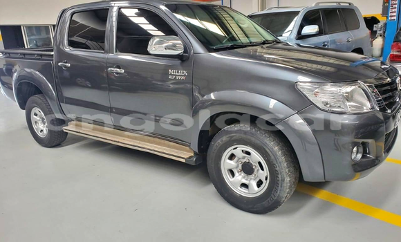 Comprar Usado Toyota Hilux Preto Carro em Luanda em Luanda Province Comprar Usado Toyota Hilux Preto Carro em Luanda em Luanda Province