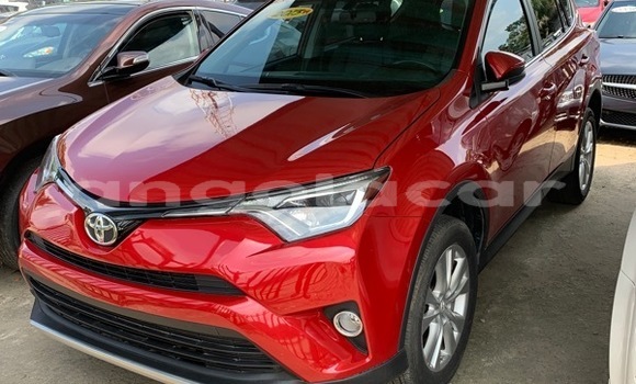 Comprar Usado Toyota RAV4 Vermelho Carro em Luanda em Luanda Province