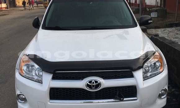 Buy Used Toyota RAV4 White Car in Luanda in Luanda Province Buy Used Toyota RAV4 White Car in Luanda in Luanda Province
