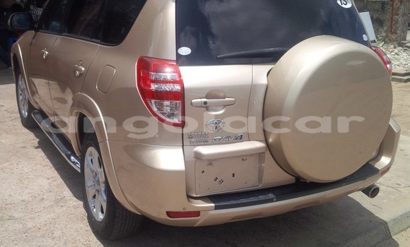 Acheter Occasion Voiture Toyota RAV4 Noir à Luanda, Province de Luanda Acheter Occasion Voiture Toyota RAV4 Noir à Luanda, Province de Luanda
