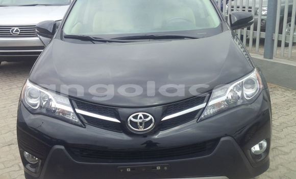 Acheter Occasion Voiture Toyota RAV4 Noir à Luanda, Province de Luanda Acheter Occasion Voiture Toyota RAV4 Noir à Luanda, Province de Luanda