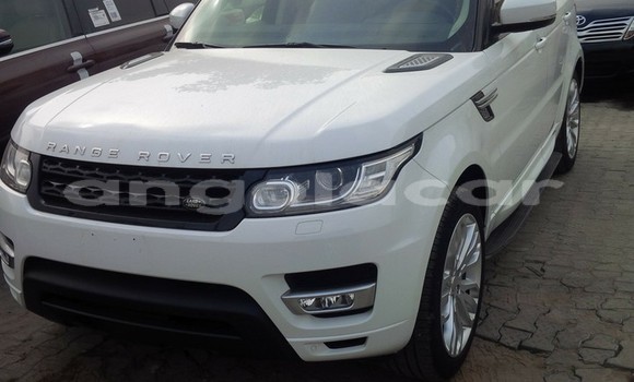 Acheter Occasion Voiture Land Rover Range Rover Blanc à Luanda, Province de Luanda Acheter Occasion Voiture Land Rover Range Rover Blanc à Luanda, Province de Luanda