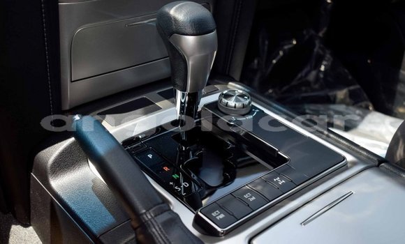 Acheter Neuf Voiture Toyota Land Cruiser Blanc à Benguela, Benguela Acheter Neuf Voiture Toyota Land Cruiser Blanc à Benguela, Benguela