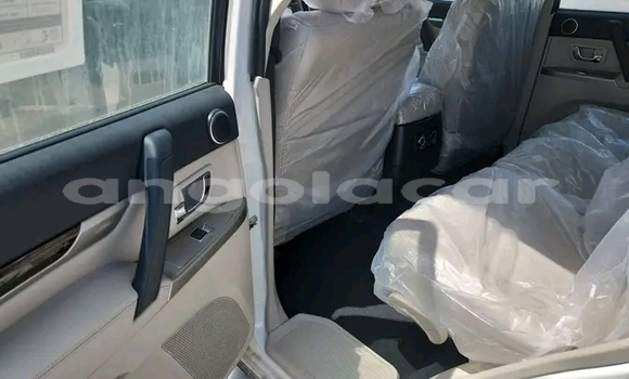 Acheter Occasion Voiture Mitsubishi Pajero Blanc à Luanda, Province de Luanda Acheter Occasion Voiture Mitsubishi Pajero Blanc à Luanda, Province de Luanda