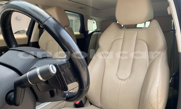 Acheter Occasion Voiture Land Rover Range Rover Sport Blanc à Luanda, Province de Luanda Acheter Occasion Voiture Land Rover Range Rover Sport Blanc à Luanda, Province de Luanda