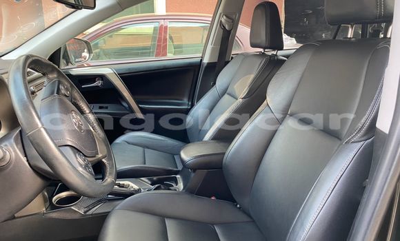 Comprar Usado Toyota RAV4 Preto Carro em Luanda em Luanda Province Comprar Usado Toyota RAV4 Preto Carro em Luanda em Luanda Province