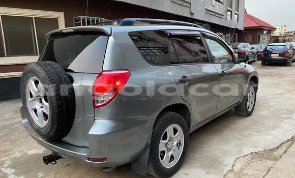Comprar Usado Toyota RAV4 Prata Carro em Luanda em Luanda Province Comprar Usado Toyota RAV4 Prata Carro em Luanda em Luanda Province