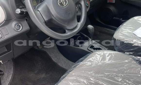 Comprar Usado Toyota Yaris Outro Carro em Luanda em Luanda Province Comprar Usado Toyota Yaris Outro Carro em Luanda em Luanda Province