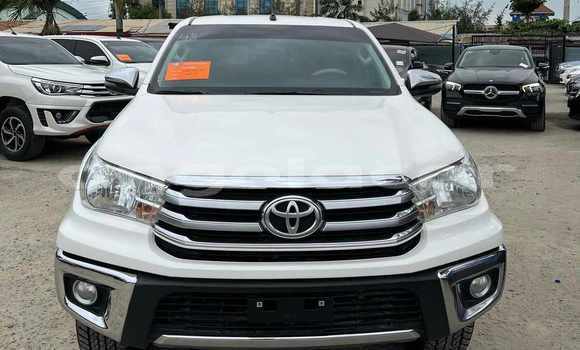 Acheter Occasion Voiture Toyota Hilux Blanc à Luanda, Province de Luanda Acheter Occasion Voiture Toyota Hilux Blanc à Luanda, Province de Luanda