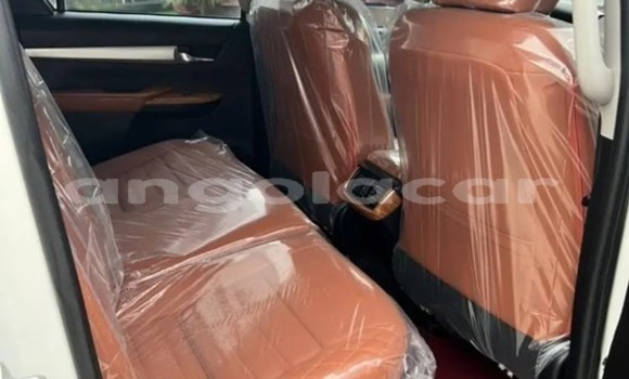 Comprar Usado Toyota Hilux Branco Carro em Luanda em Luanda Province Comprar Usado Toyota Hilux Branco Carro em Luanda em Luanda Province