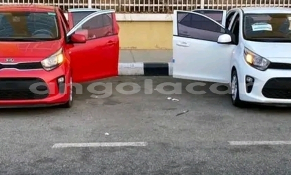 Comprar Usado Kia Picanto Vermelho Carro em Luanda em Luanda Province Comprar Usado Kia Picanto Vermelho Carro em Luanda em Luanda Province