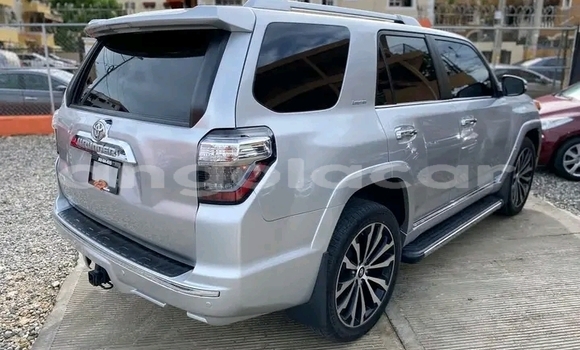Comprar Usado Toyota 4Runner Outro Carro em Luena em Moxico Comprar Usado Toyota 4Runner Outro Carro em Luena em Moxico