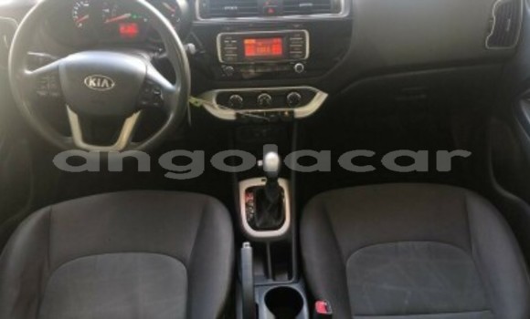 Buy Used Kia rio White Car in Luanda in Luanda Province Buy Used Kia rio White Car in Luanda in Luanda Province