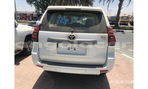 Comprar Importar Toyota Prado Branco Carro em Import - Dubai em Bengo Province Comprar Importar Toyota Prado Branco Carro em Import - Dubai em Bengo Province