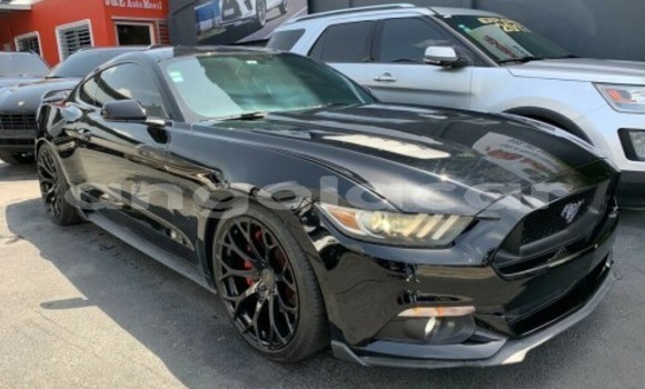Acheter Occasion Voiture Ford Mustang Noir à Luanda, Province de Luanda Acheter Occasion Voiture Ford Mustang Noir à Luanda, Province de Luanda