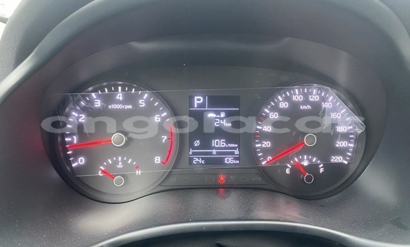 Buy Used Kia rio Silver Car in Luanda in Luanda Province Buy Used Kia rio Silver Car in Luanda in Luanda Province