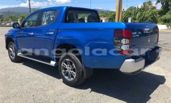 Acheter Occasion Voiture Mitsubishi L200 Bleu à Luanda, Province de Luanda Acheter Occasion Voiture Mitsubishi L200 Bleu à Luanda, Province de Luanda