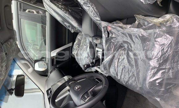 Comprar Usado Toyota Prado Preto Carro em Luena em Moxico Comprar Usado Toyota Prado Preto Carro em Luena em Moxico