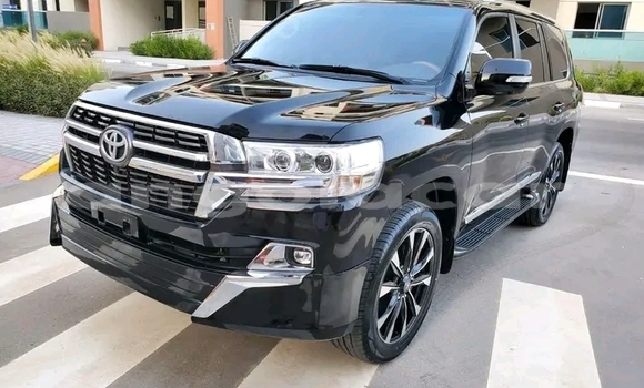 Acheter Occasion Voiture Toyota Land Cruiser Noir à Luanda, Province de Luanda Acheter Occasion Voiture Toyota Land Cruiser Noir à Luanda, Province de Luanda