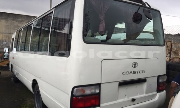 Buy Used Toyota Coaster White Car in Luanda in Luanda Province Buy Used Toyota Coaster White Car in Luanda in Luanda Province