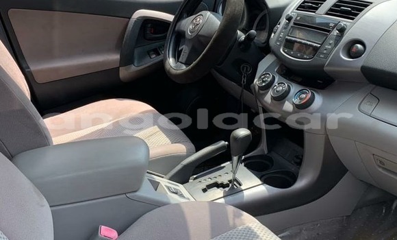 Buy Used Toyota RAV4 Silver Car in Luanda in Luanda Province Buy Used Toyota RAV4 Silver Car in Luanda in Luanda Province
