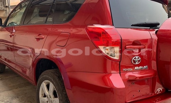 Acheter Occasion Voiture Toyota RAV4 Rouge à Luanda, Province de Luanda Acheter Occasion Voiture Toyota RAV4 Rouge à Luanda, Province de Luanda