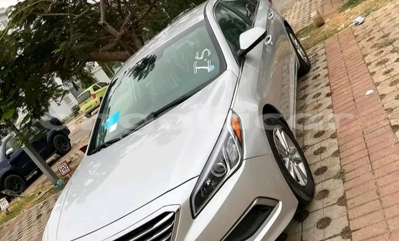Buy Used Hyundai Sonata Silver Car in Luanda in Luanda Province Buy Used Hyundai Sonata Silver Car in Luanda in Luanda Province