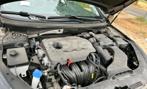 Buy Used Hyundai Sonata Silver Car in Luanda in Luanda Province Buy Used Hyundai Sonata Silver Car in Luanda in Luanda Province