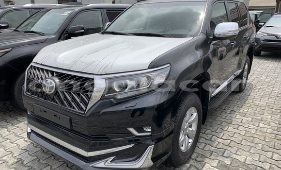 Buy Used Toyota Land Cruiser Prado Black Car in Luanda in Luanda Province