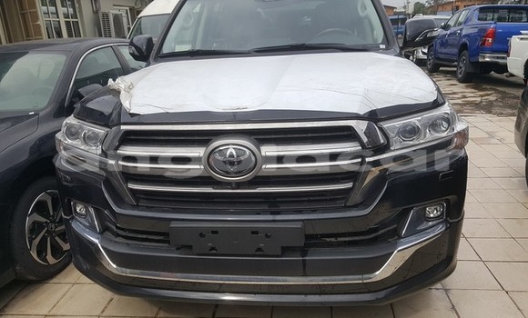 Buy Used Toyota Land Cruiser Black Car in Luanda in Luanda Province Buy Used Toyota Land Cruiser Black Car in Luanda in Luanda Province