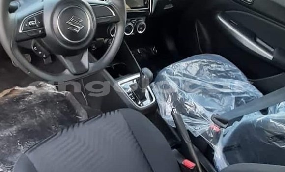 Buy Used Suzuki Swift Silver Car in Luanda in Luanda Province Buy Used Suzuki Swift Silver Car in Luanda in Luanda Province