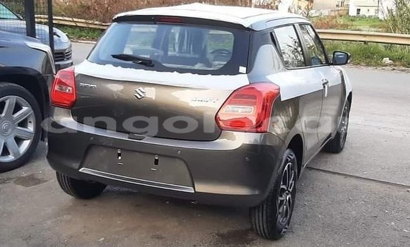 Buy Used Suzuki Swift Silver Car in Luanda in Luanda Province Buy Used Suzuki Swift Silver Car in Luanda in Luanda Province