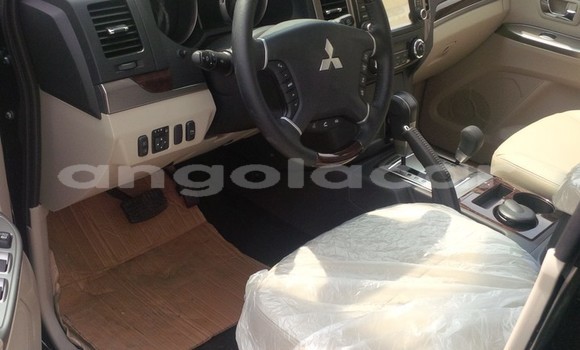 Buy Used Mitsubishi Pajero Black Car in Luanda in Luanda Province Buy Used Mitsubishi Pajero Black Car in Luanda in Luanda Province