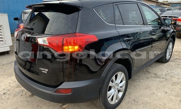Comprar Usado Toyota RAV4 Preto Carro em Luanda em Luanda Province Comprar Usado Toyota RAV4 Preto Carro em Luanda em Luanda Province