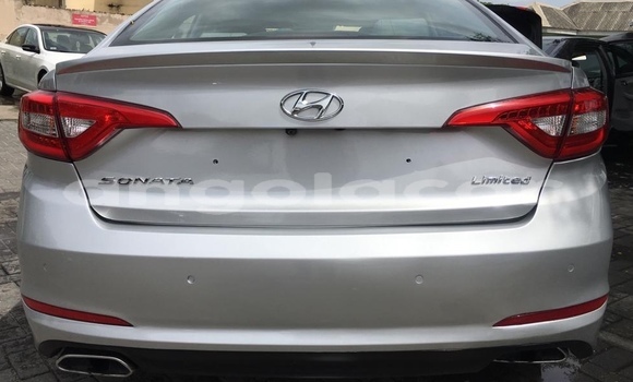 Comprar Usado Hyundai Sonata Branco Carro em Luanda em Luanda Province Comprar Usado Hyundai Sonata Branco Carro em Luanda em Luanda Province