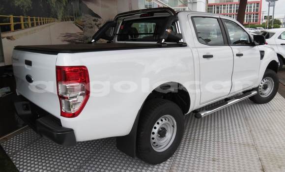 Buy Used Ford Ranger White Car in Luanda in Luanda Province