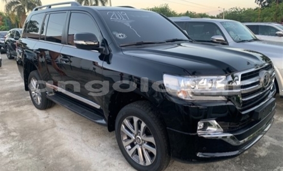 Buy Used Toyota Land Cruiser Black Car in Luanda in Luanda Province Buy Used Toyota Land Cruiser Black Car in Luanda in Luanda Province