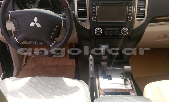 Buy Used Mitsubishi Pajero Black Car in Luanda in Luanda Province Buy Used Mitsubishi Pajero Black Car in Luanda in Luanda Province