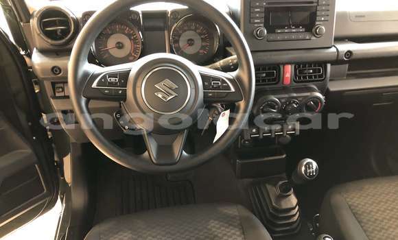 Buy Used Suzuki Jimny Green Car in Luanda in Luanda Province Buy Used Suzuki Jimny Green Car in Luanda in Luanda Province