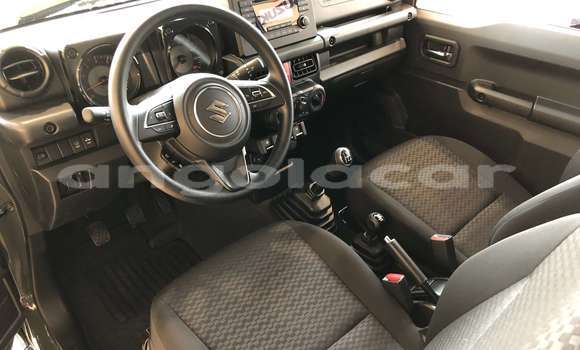 Buy Used Suzuki Jimny Green Car in Luanda in Luanda Province Buy Used Suzuki Jimny Green Car in Luanda in Luanda Province