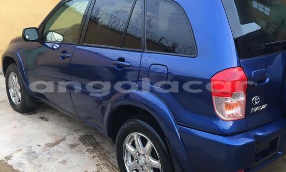 Acheter Occasion Voiture Toyota RAV4 Bleu à Luanda, Province de Luanda Acheter Occasion Voiture Toyota RAV4 Bleu à Luanda, Province de Luanda