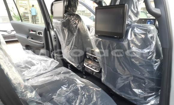 Acheter Occasion Voiture Toyota Land Cruiser Gris à Luanda, Province de Luanda Acheter Occasion Voiture Toyota Land Cruiser Gris à Luanda, Province de Luanda
