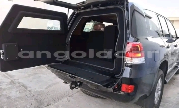 Comprar Usado Toyota Land Cruiser Preto Carro em Luanda em Luanda Province Comprar Usado Toyota Land Cruiser Preto Carro em Luanda em Luanda Province