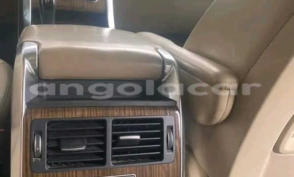 Comprar Usado Land Rover Range Rover Prata Carro em Luanda em Luanda Province Comprar Usado Land Rover Range Rover Prata Carro em Luanda em Luanda Province