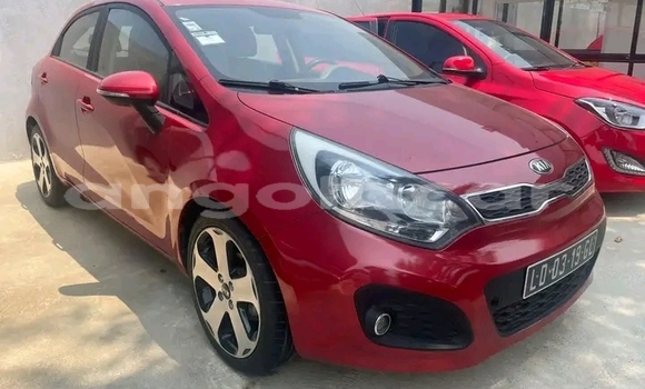 Comprar Usado Kia rio Vermelho Carro em Luanda em Luanda Province Comprar Usado Kia rio Vermelho Carro em Luanda em Luanda Province